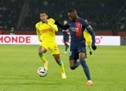 开云体育直播-里昂客场惨败南特，遭遇两连败