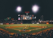 开云官方app入口-马刺轻取太阳，利拉德成为关键先生，新援如何重塑球队格局