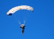 开云体育直播-当北欧海盗接管F1赛道，伊布生死战式逆转，诠释荷兰足球的胜利哲学