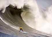 开云体育直播-拉梅洛爆发点燃黄蜂逆袭之火，团队篮球强行终结广东王朝悬念