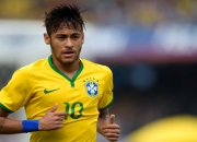 开云体育中国官网-武切维奇全能风暴席卷赛场，步行者闪电战击溃北京队