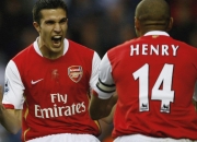 开云体育app-赛道上的双重奇迹，阿斯顿马丁完胜法拉利，周冠宇刷新纪录