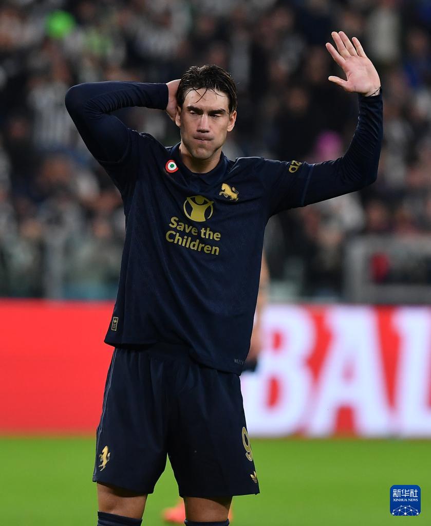 关于尤文图斯备战全力以赴，拉动士气的信息