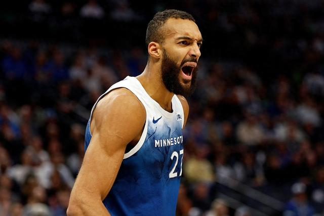 关于凯尔特人B队血洗篮网，戈贝尔爆发神勇的信息