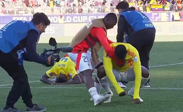 关于哥伦比亚险胜墨西哥,内马尔三分雨点燃全场的信息 关于哥伦比亚险胜墨西哥,内马尔三分雨点燃全场的信息