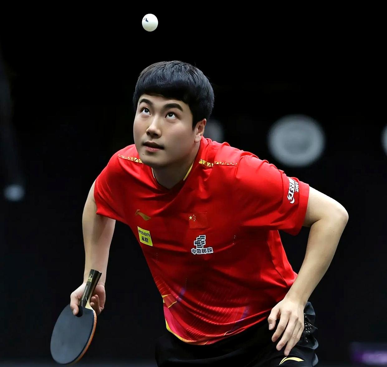 日本队绝杀英格兰队，梁靖崑带队取胜的简单介绍