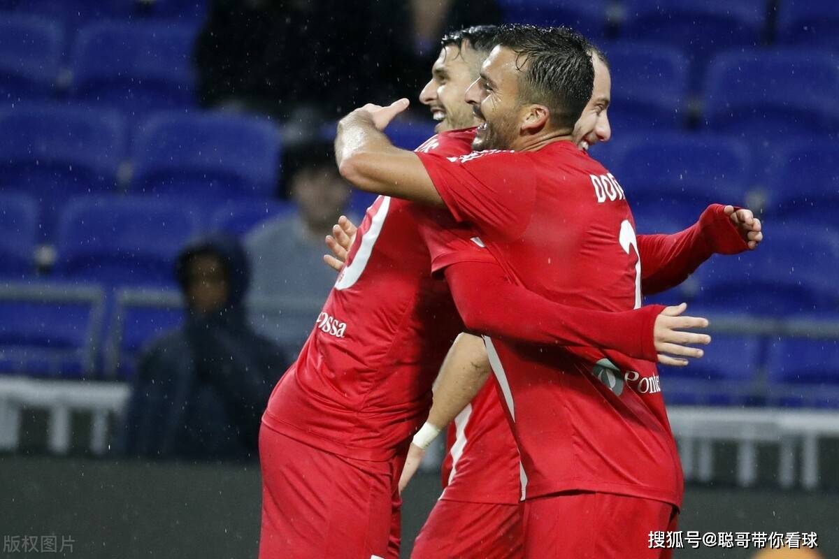 里昂客场大胜南特，重新找回胜利感觉的简单介绍