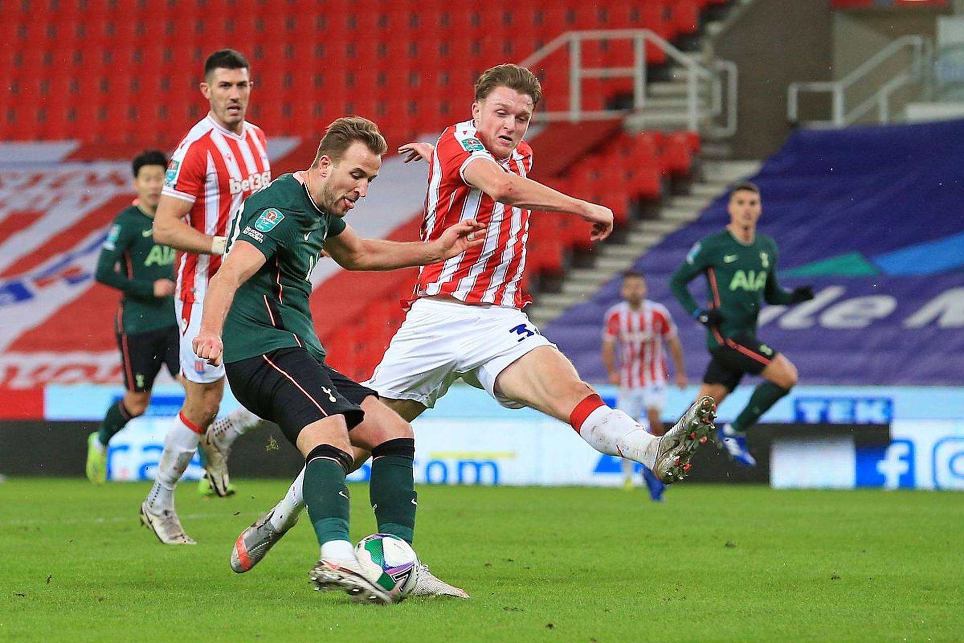 关于斯洛伐克击败波兰，欧洲杯八强希望渺茫的信息