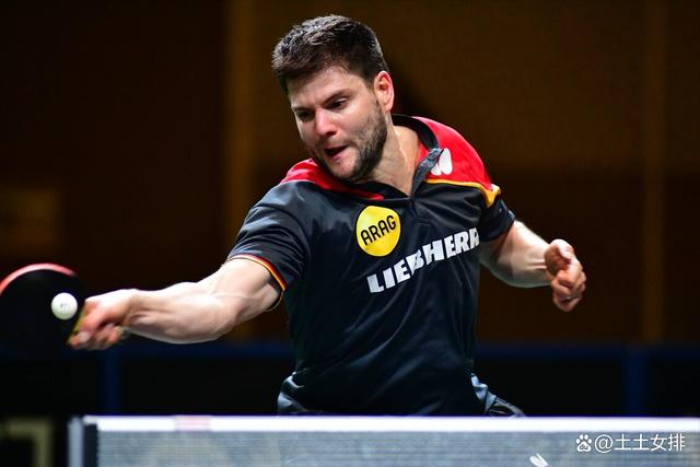 韩国队逆转葡萄牙队,奥恰洛夫点燃赛场 韩国队逆转葡萄牙队,奥恰洛夫点燃赛场