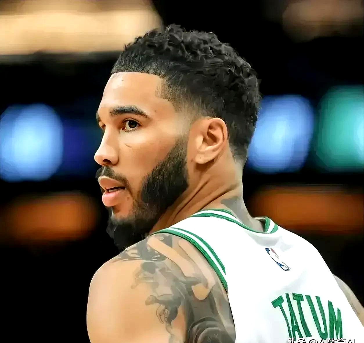 凯尔特人碾压西班牙男篮，塔图姆惊艳世界