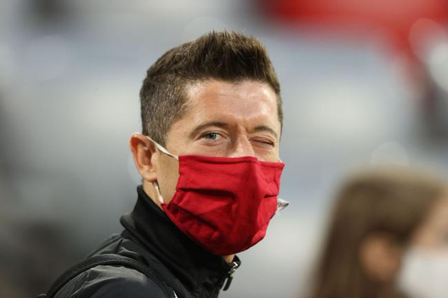 切尔西鏖战曼联，格纳布里完成帽子戏法的简单介绍