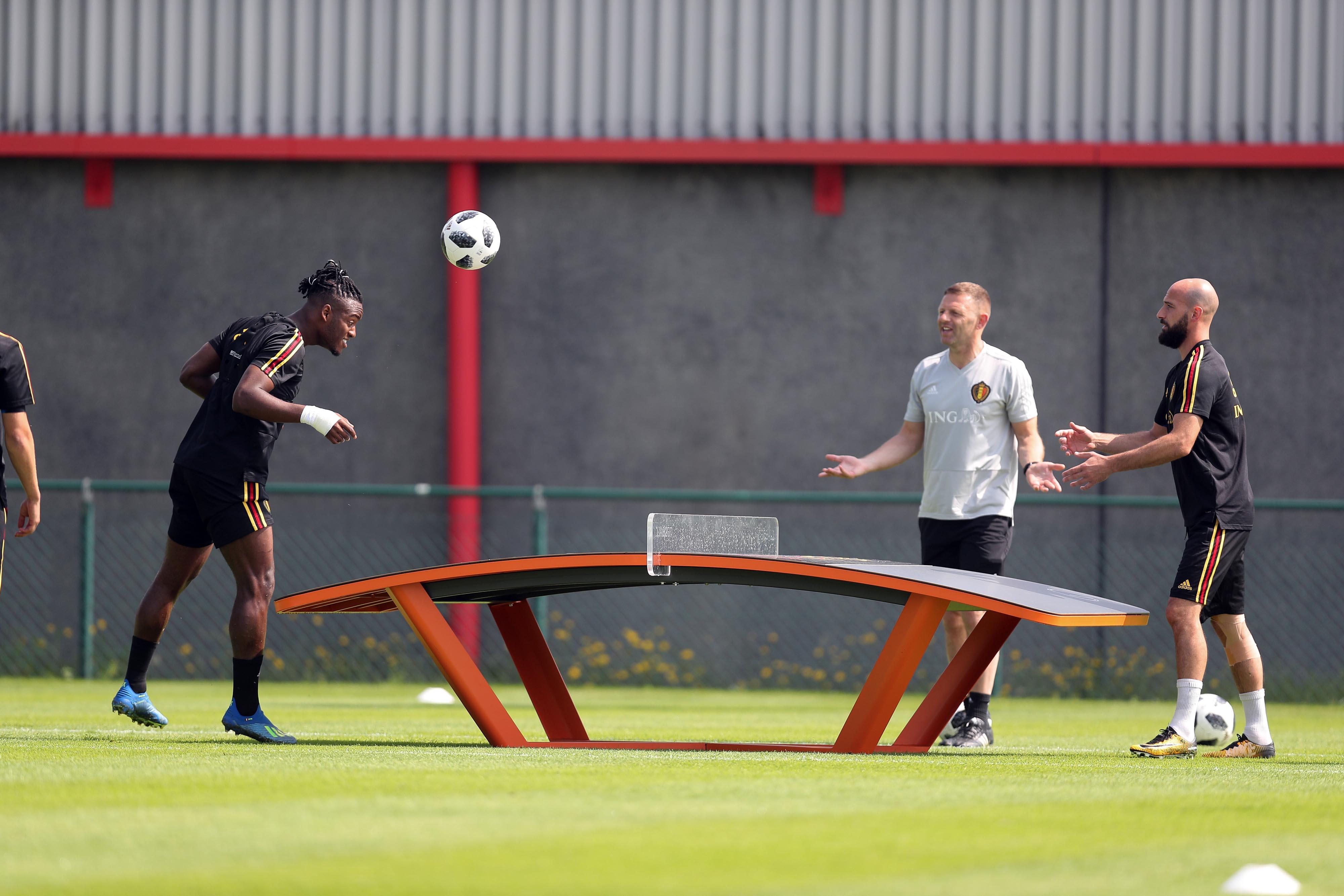 包含比利时乒乓球队血洗法国乒乓球队,波尔制霸全场的词条 包含比利时乒乓球队血洗法国乒乓球队,波尔制霸全场的词条