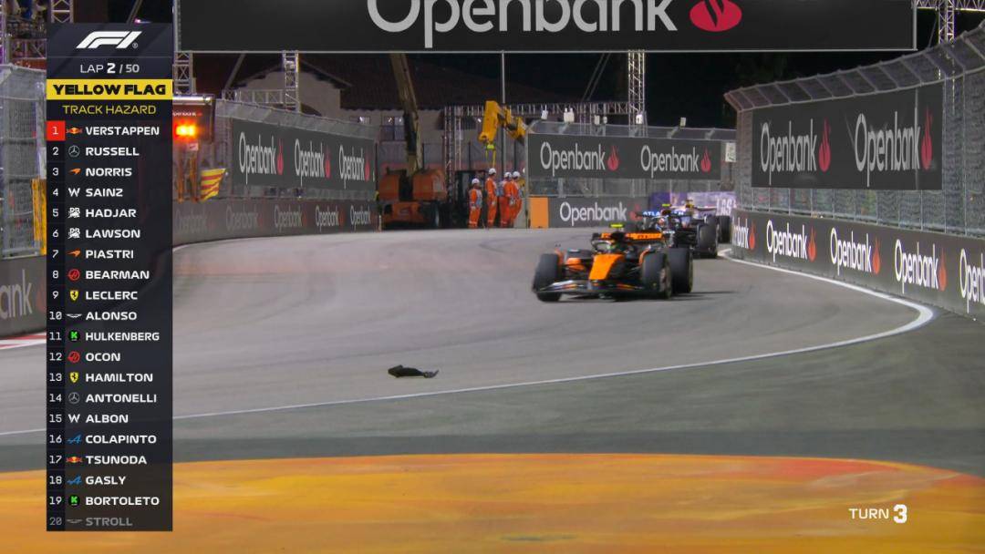 迈凯伦完胜梅赛德斯，维斯塔潘点燃赛场的简单介绍