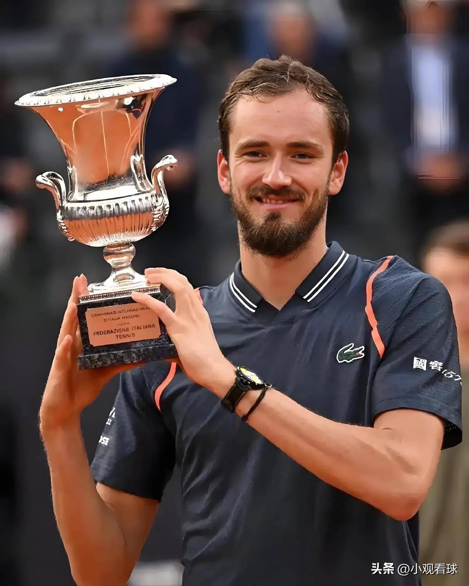 包含澳网绝杀戴维斯杯，梅德韦杰夫关键制胜的词条