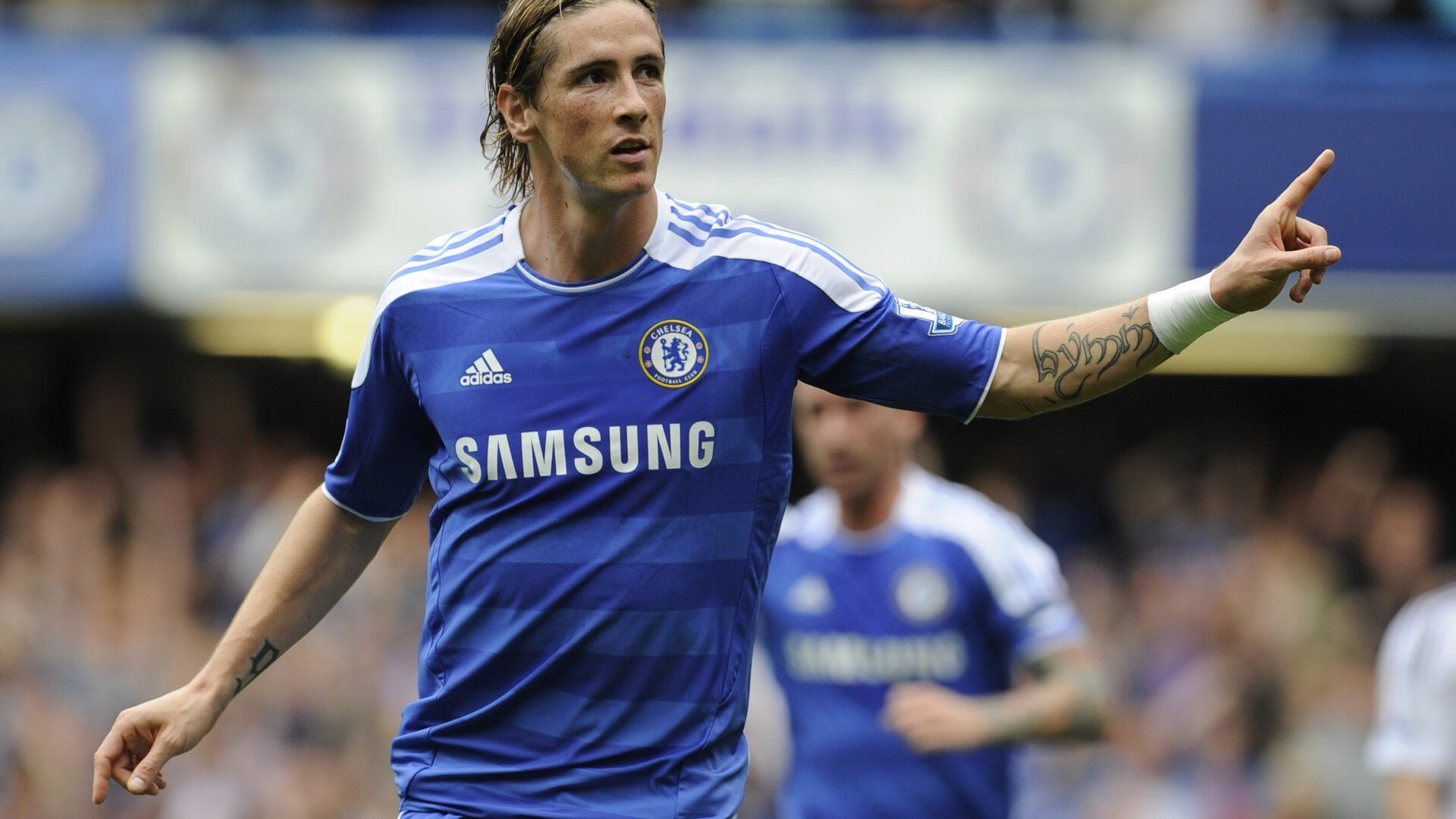 鏖战绿茵场，孔德关键一击，爱尔兰险胜厄瓜多尔