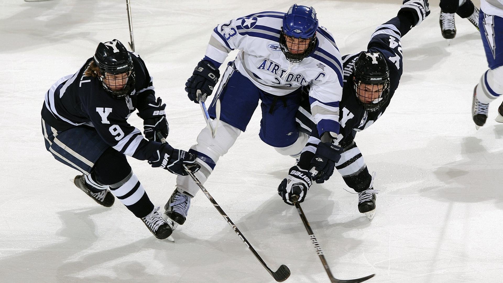 迈凯伦碾压红牛二队，诺里斯状态火热，银箭复兴之路的新里程碑