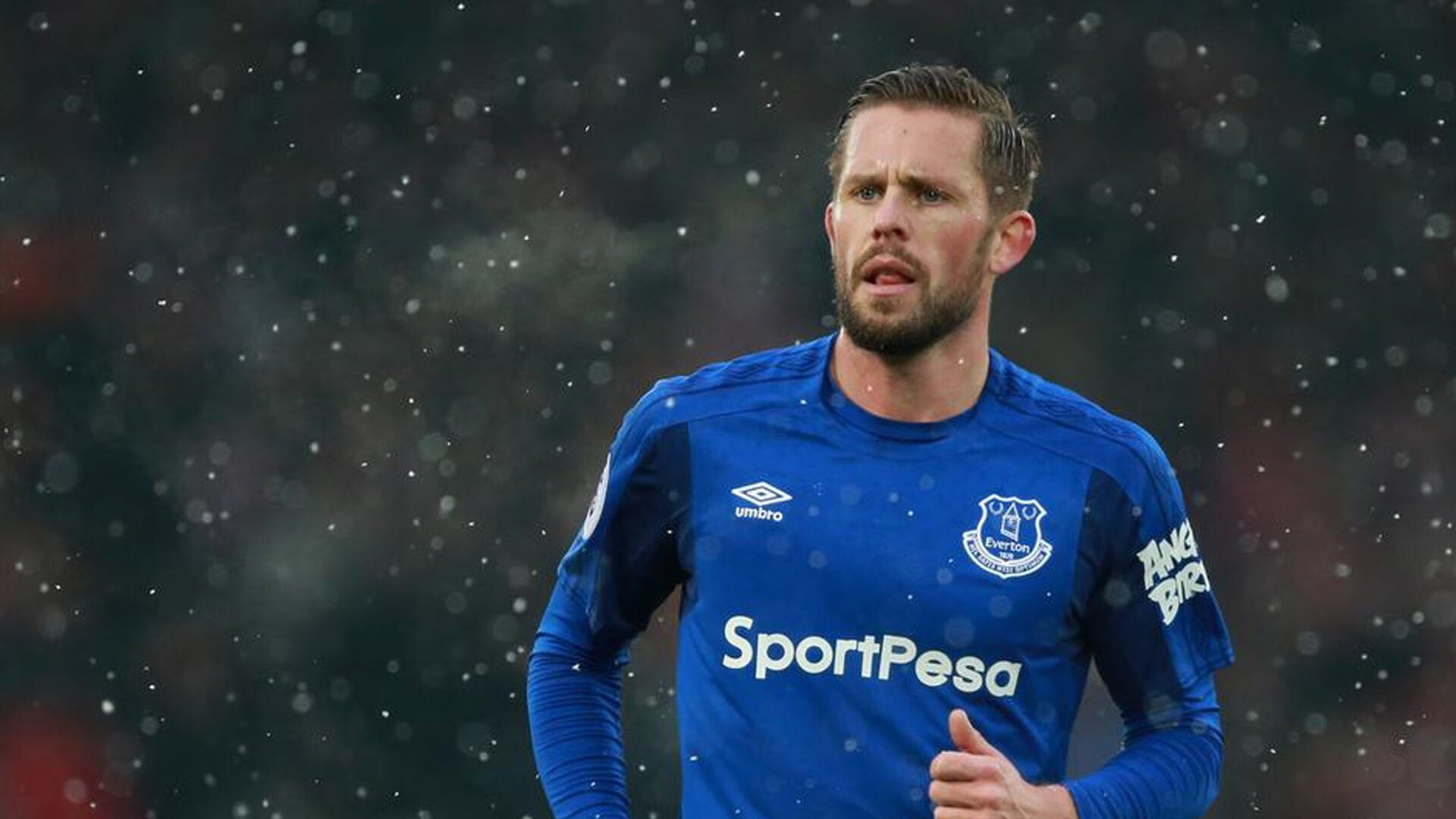 独行侠法则，当F1式年度争冠焦点战遇上篮球场的全面压制哲学