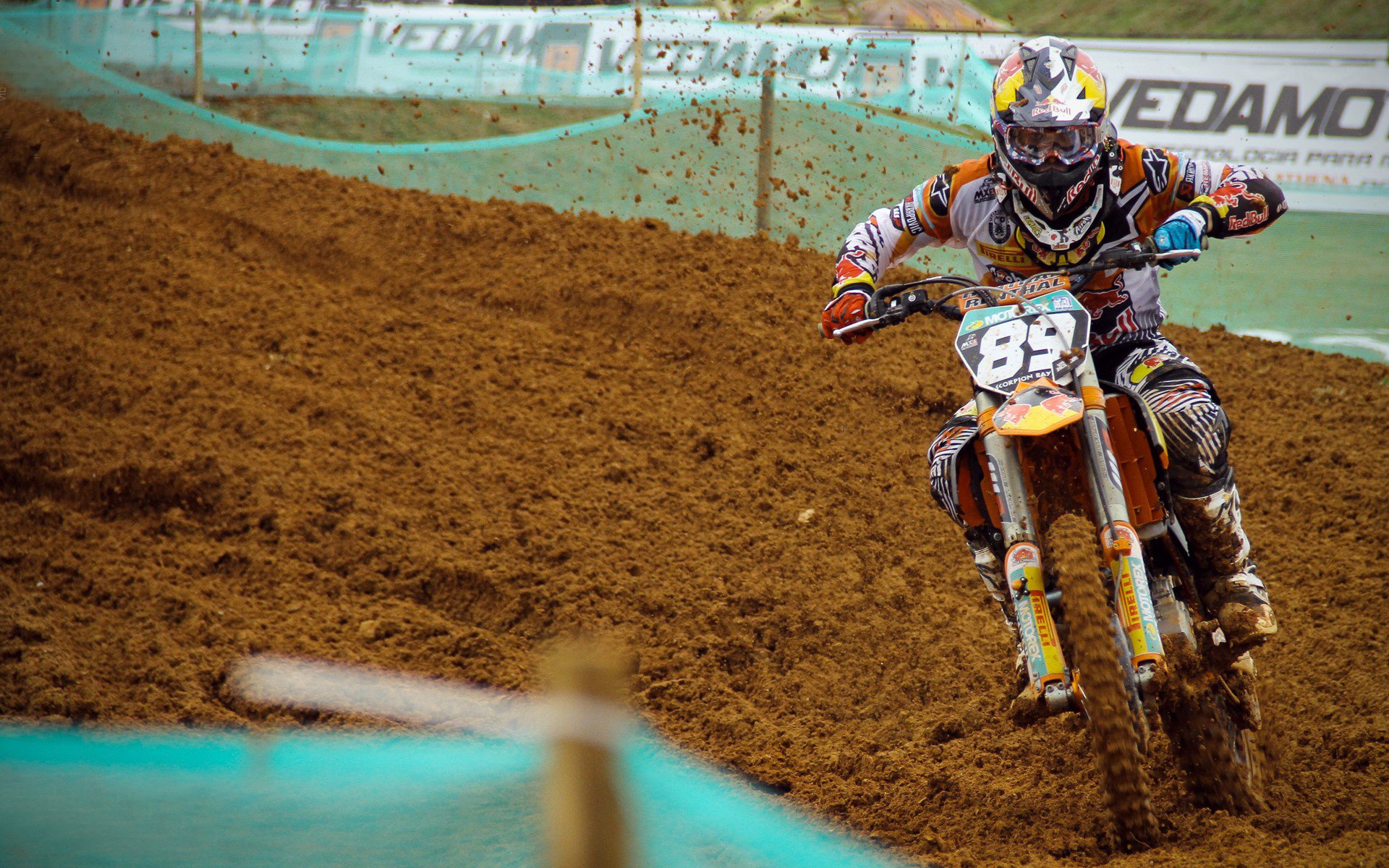 斯通斯铁血防线定乾坤，瑞士军刀出鞘力克星月军团